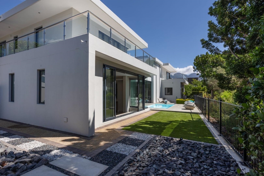 4 Bedroom Property for Sale in Paarl Western Cape